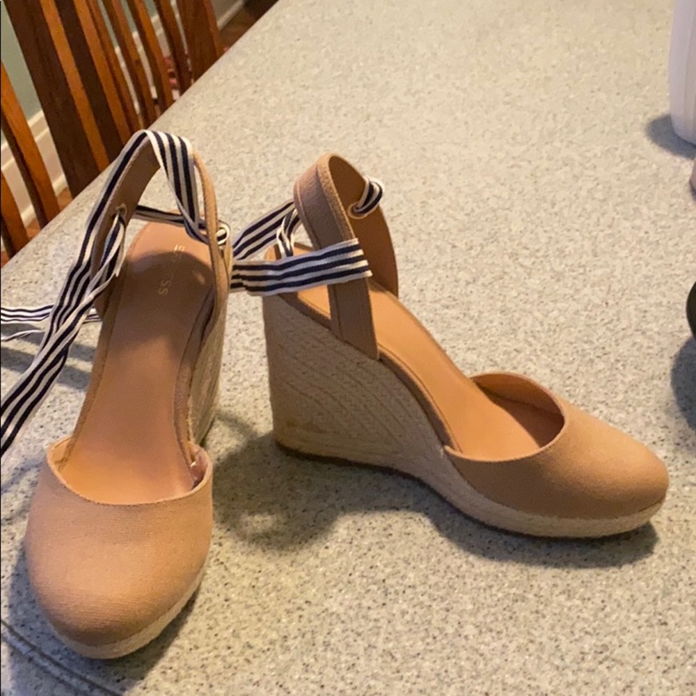 Espadrille wedges